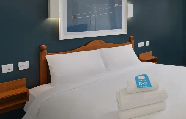 Photo of the bed in a Standard Double Room in London South Croydon hotel