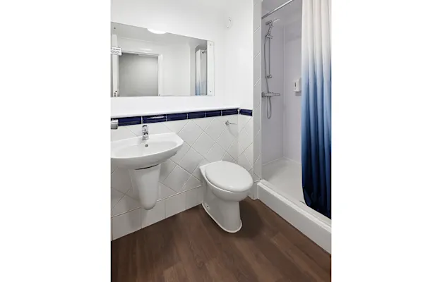 Photo of the ensuite in a Standard Double Room in London Chigwell hotel