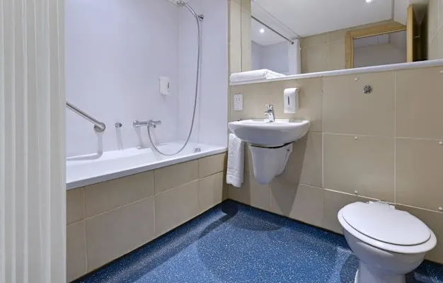 Photo of the ensuite in a Standard Single Room in London Central Aldgate East hotel