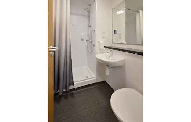Photo of the ensuite in a Standard Twin Room in London Kings Cross Royal Scot hotel