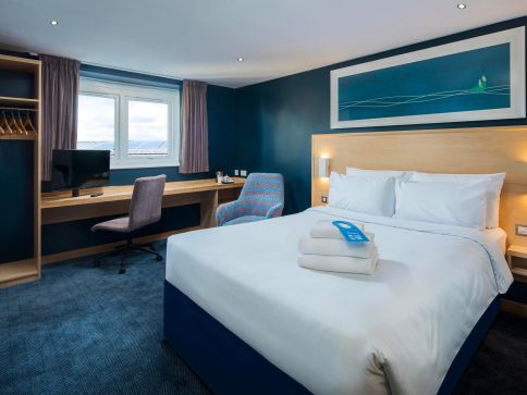 Travelodge Swansea Central
